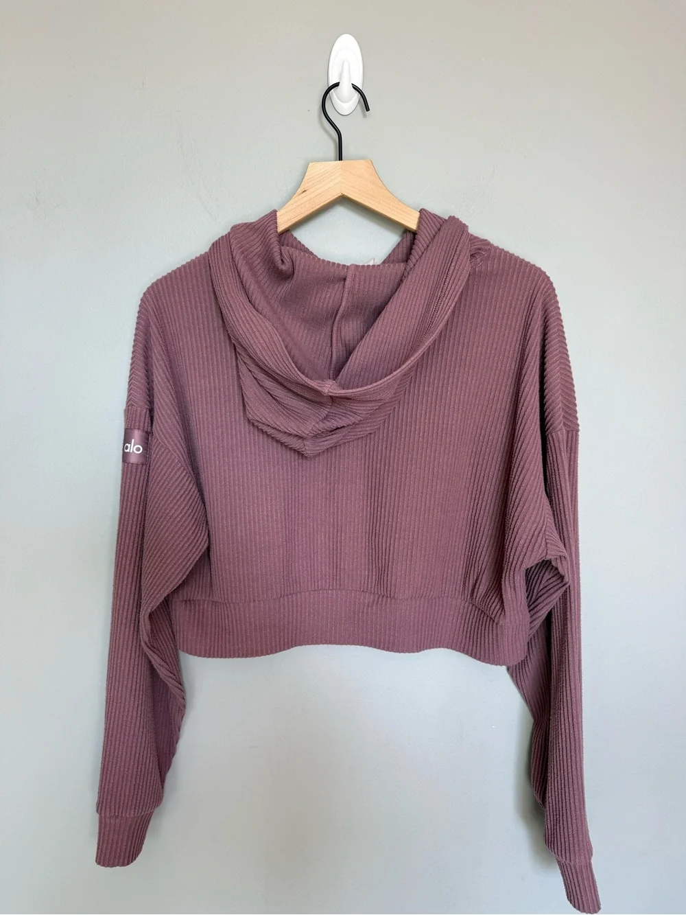 Alo Yoga Muse Ribbed Cropped Hoodie Mauve Size Small
